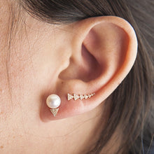 14KT White Gold Pearl Diamond Triangle Stud Earrings