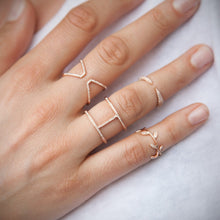 14KT White Gold Diamond H Ring