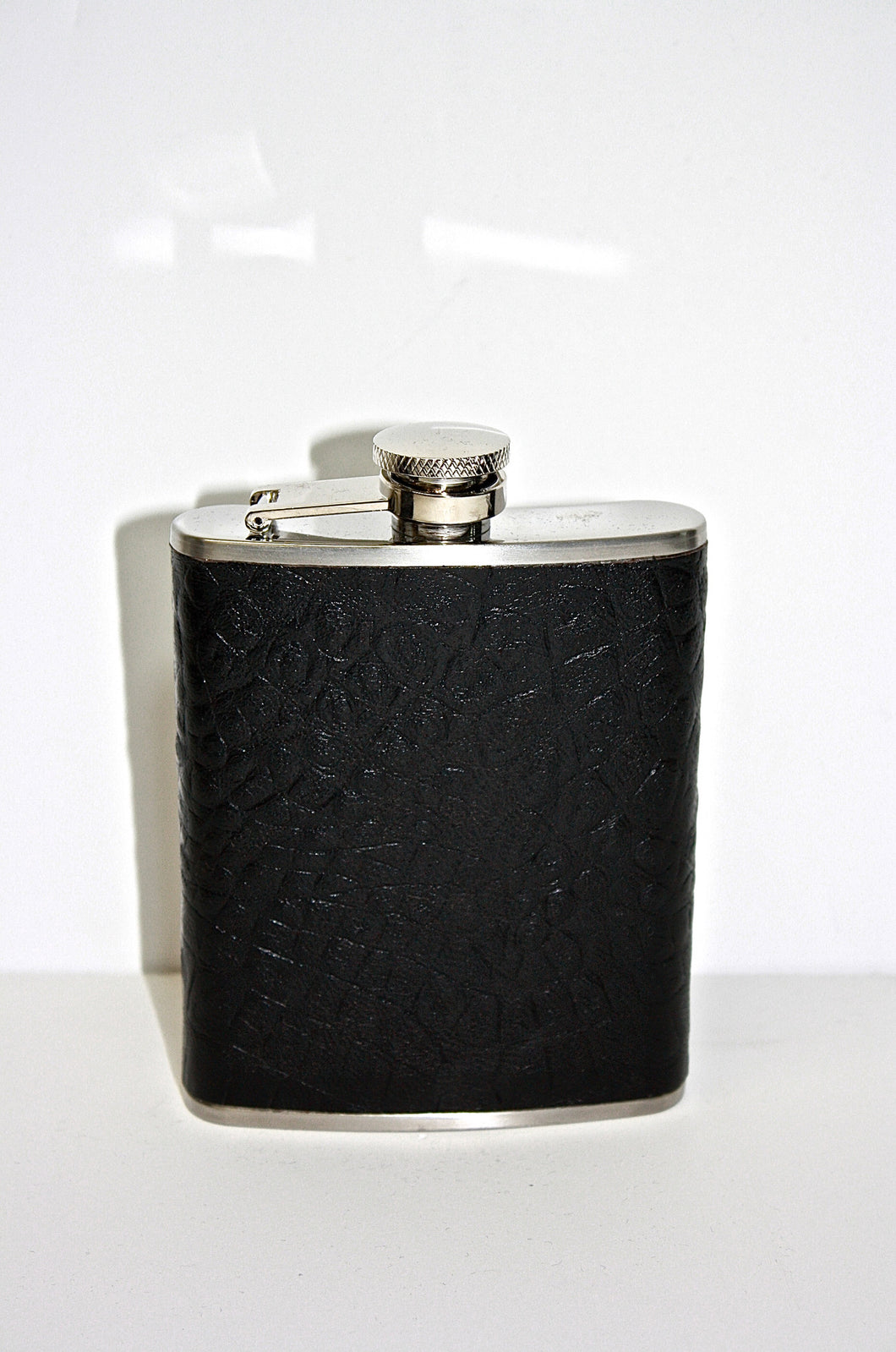 Men's Snake Skin Flask