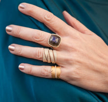 14KT Yellow Gold Labradorite Diamond Cushion Cut Cocktail Ring
