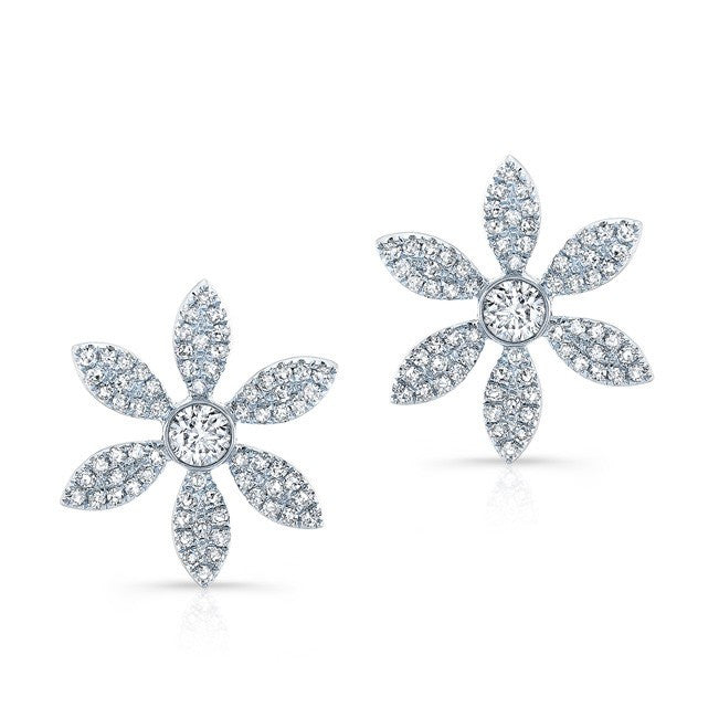 14KT White Gold Diamond Edgy Daisy Flower Stud Earrings