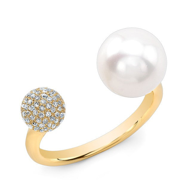 14KT Yellow Gold Diamond Dome and Pearl Ring
