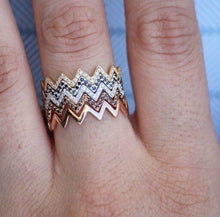14KT Yellow Gold Zig Zag Stacking Ring